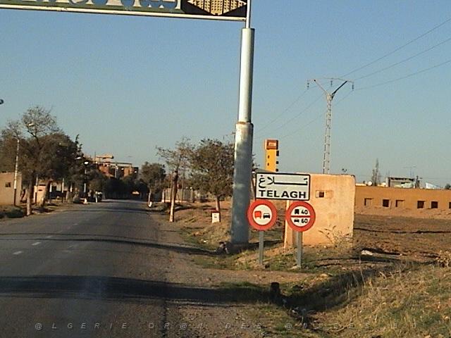 LE TELAGH L ENTREE 01.JPG